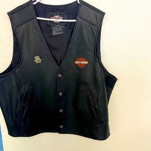 Harley Davidson vest with firefighter patch back. 3xl